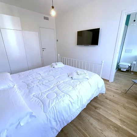 Апартаменты Lovingstresa 2 Brand New *