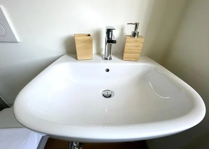 Lovingstresa 2 Brand New Appartement *